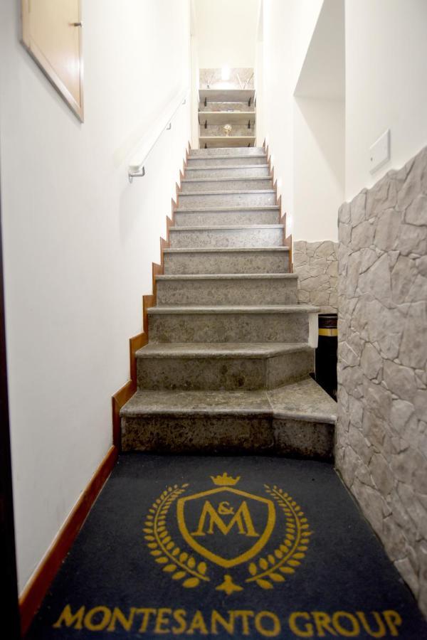 Montesantogroup Amalfi Room Neapol Zewnętrze zdjęcie