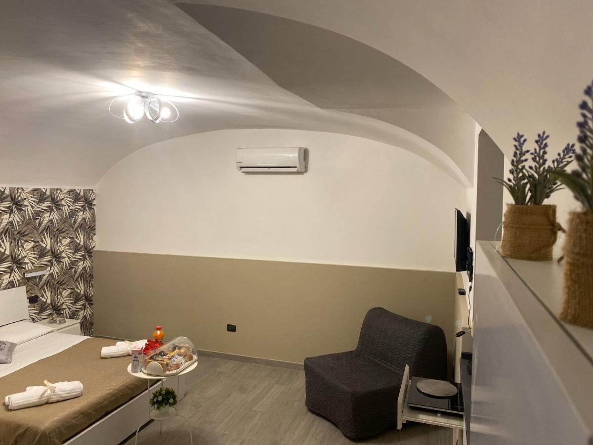 Montesantogroup Amalfi Room Neapol Zewnętrze zdjęcie